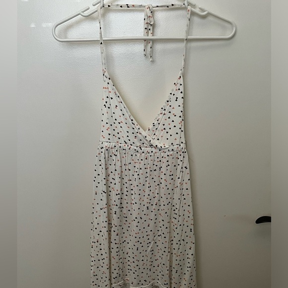H&M heart print tie halter tank top - Picture 2 of 7